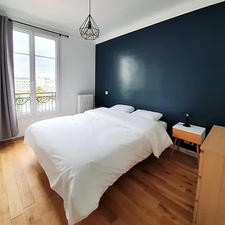 Apartment Au Pied Des Transports Lumineux